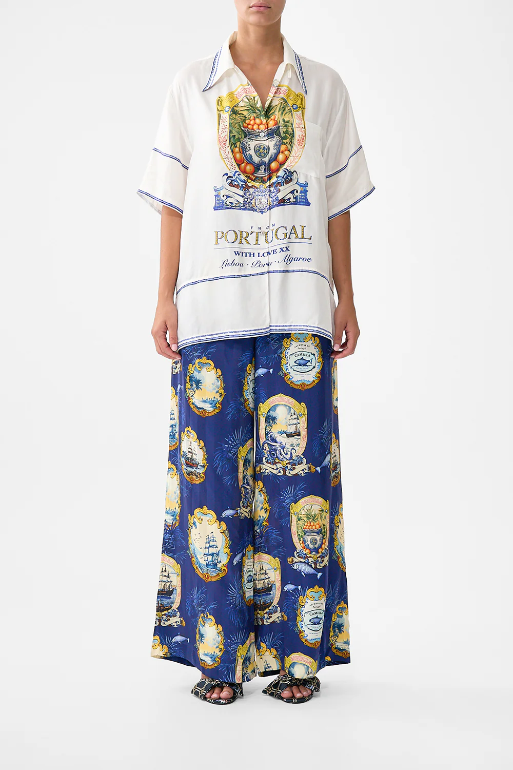 OVERSIZED SHIRT SONG OF SAINT ANTHONY