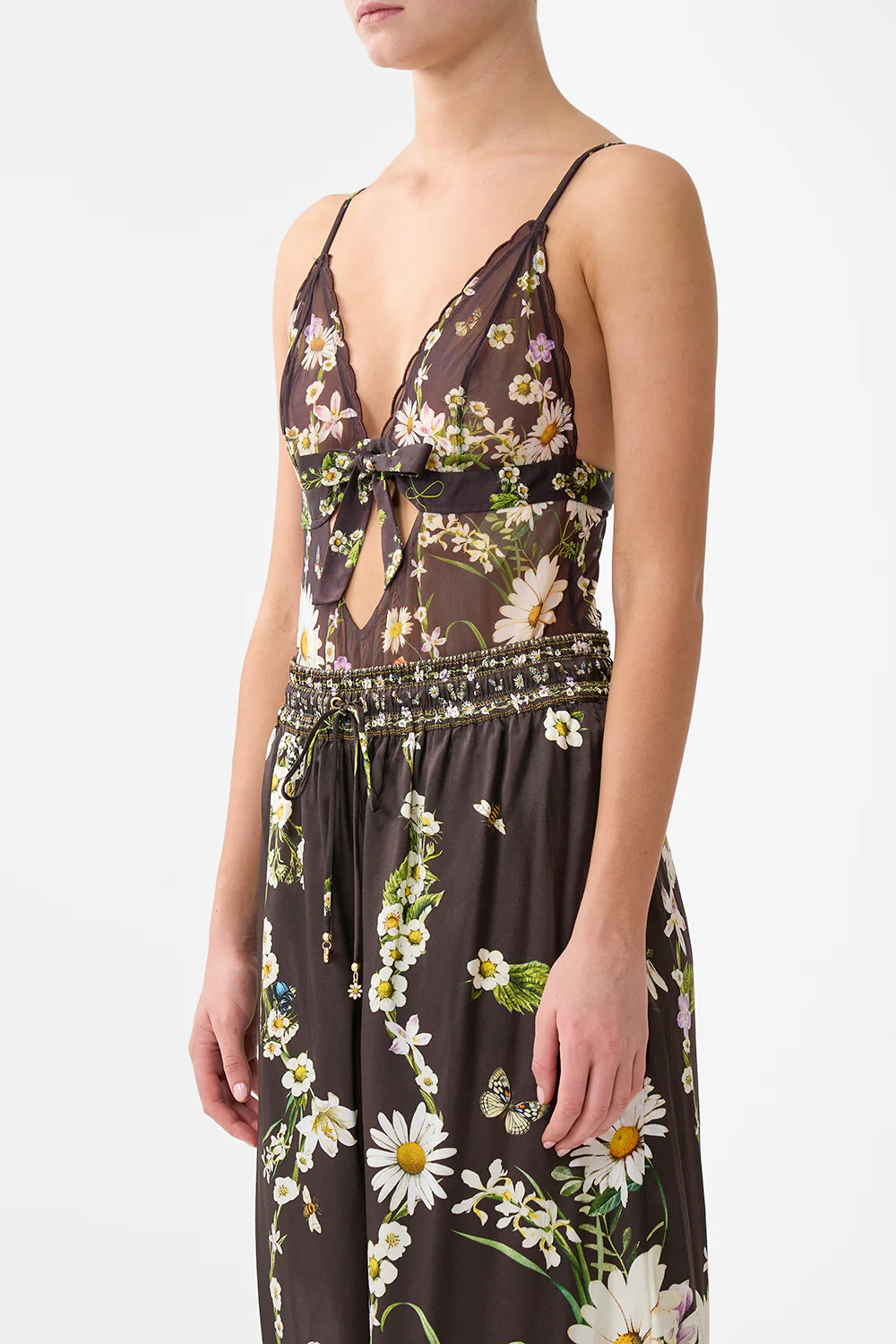 SCALLOPED EDGE TRIANGLE BODYSUIT WITH BOW FRONT DISH IT, DAISY - Image 5