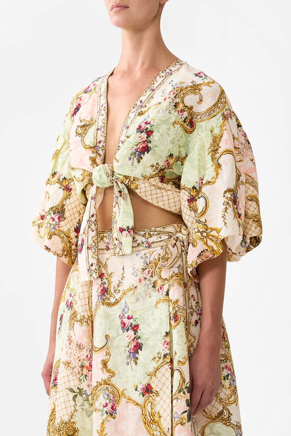 TIE FRONT PUFF SLEEVE TOP THE QUEENS QUARTERS - Image 5