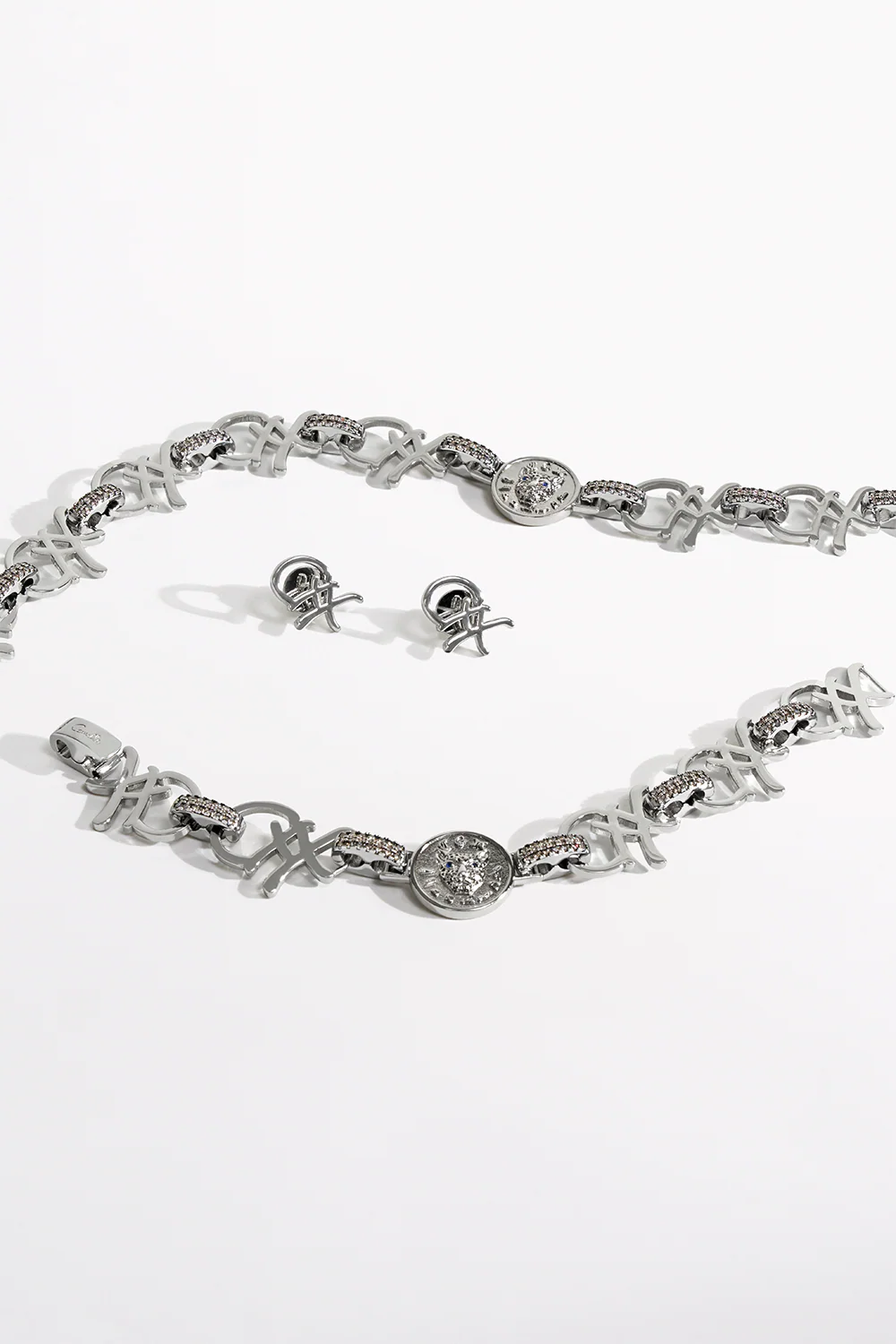 FIERCE FOLKLORE COIN BRACELET SILVER - Image 4