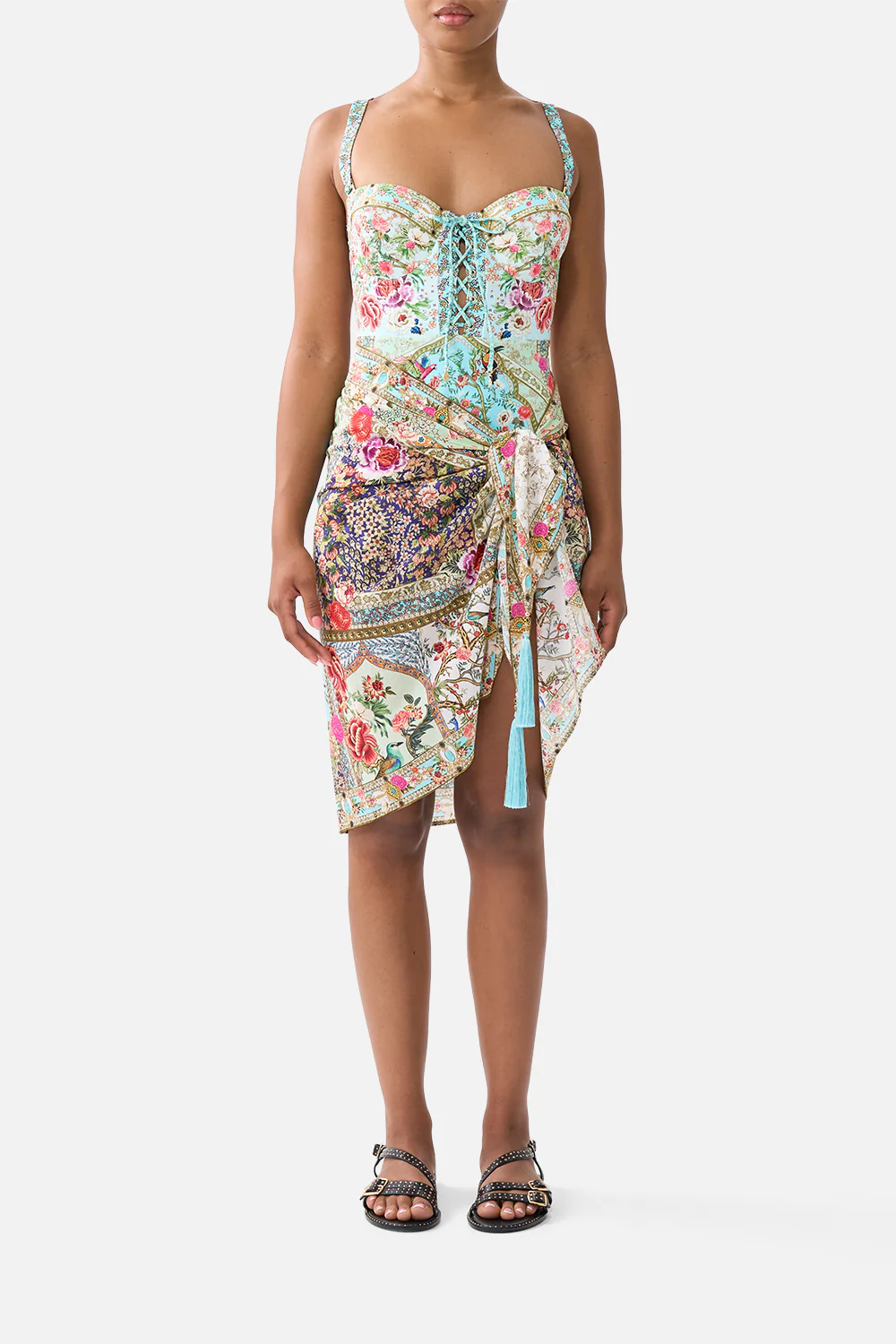 WOVEN SHORT SARONG WITH TASSELS SULTANS AND QUEENS