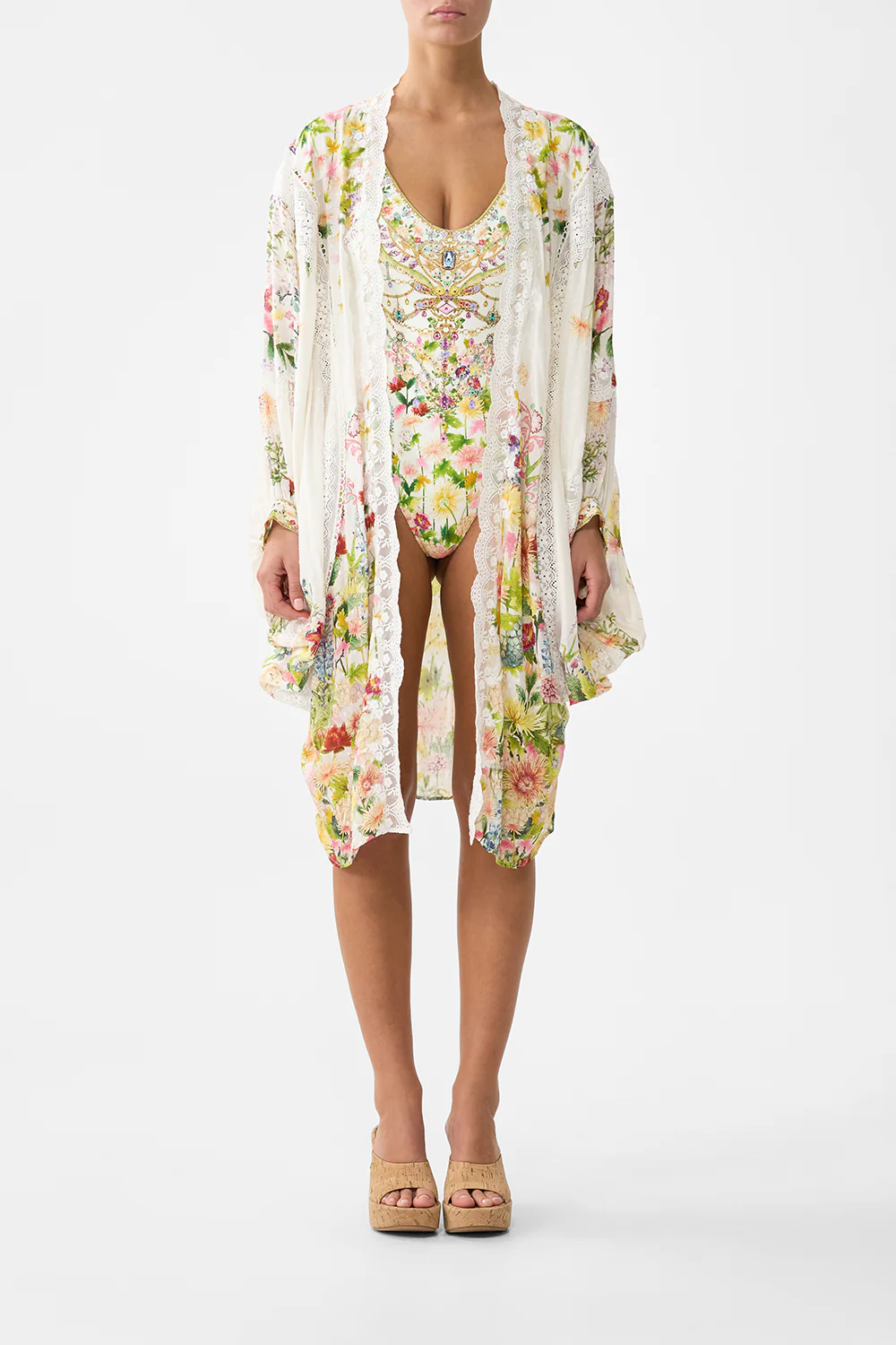 DRAMATIC SLEEVE COCOON LAYER THE CALL OF CATALONIA