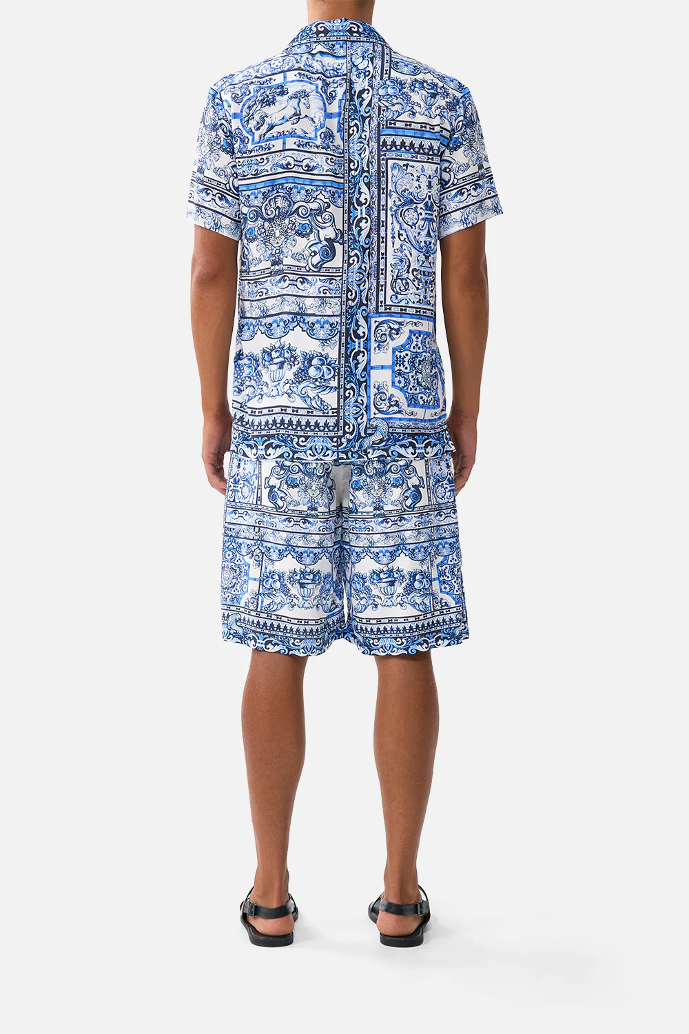 BAGGY LONG WALK SHORT WITH ELASTIC WAIST A TILED WONDERLAND - Image 2