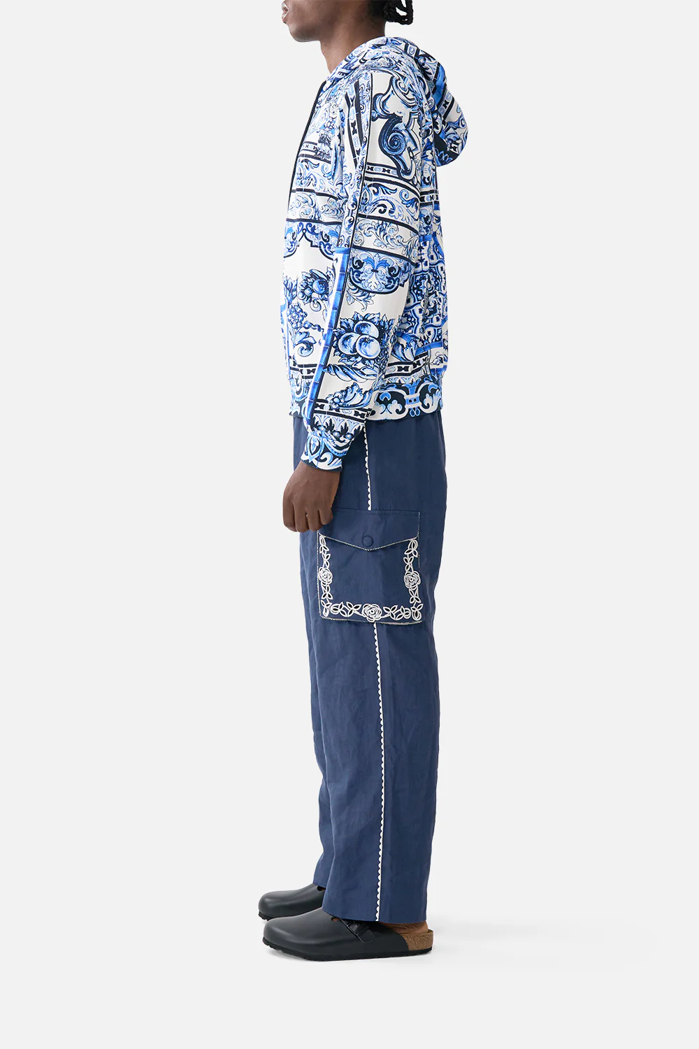 ZIP THROUGH HOODIE A TILED WONDERLAND - Image 4