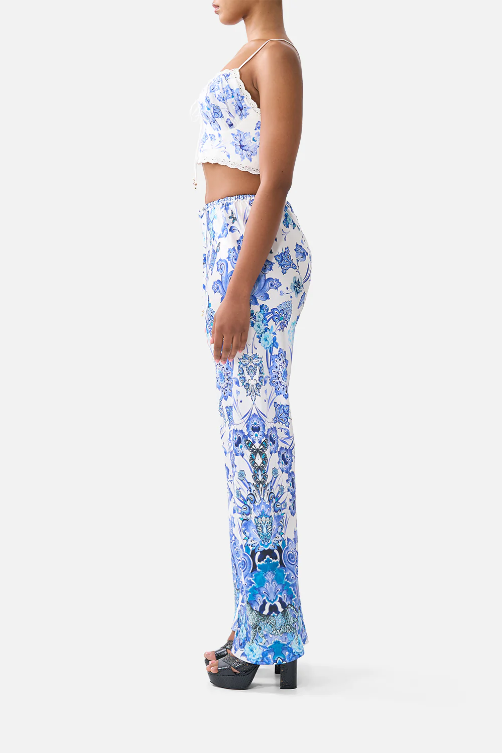 BIAS CUT DRAWSTRING PANT ALL ABOUT THAT LACE - Image 4