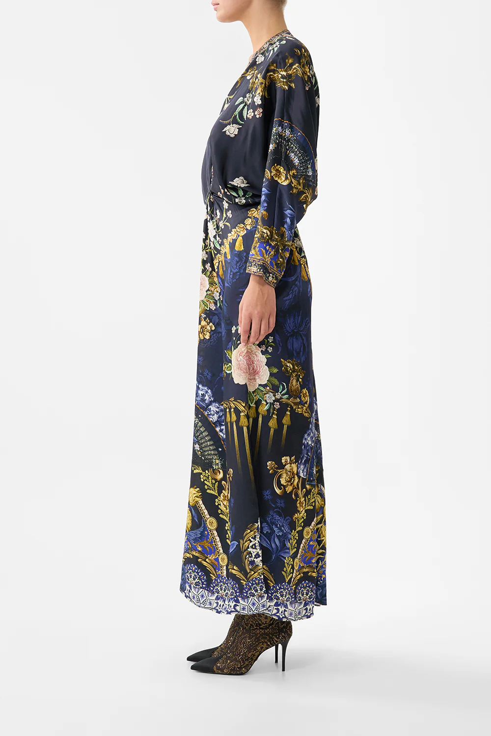 TWIST FRONT BATWING DRESS NOTES FROM THE BLUE ROOM - Image 4